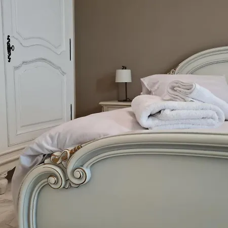 Papastavrou Guest house *