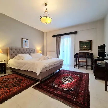 Papastavrou Guest house *