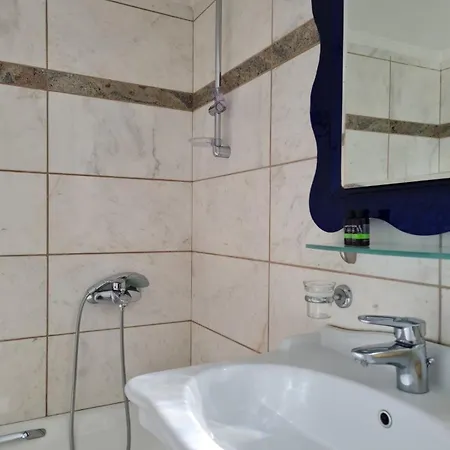 Papastavrou Guest house