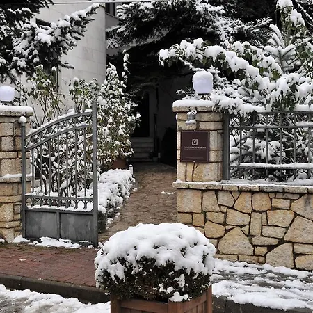 Papastavrou Guest house