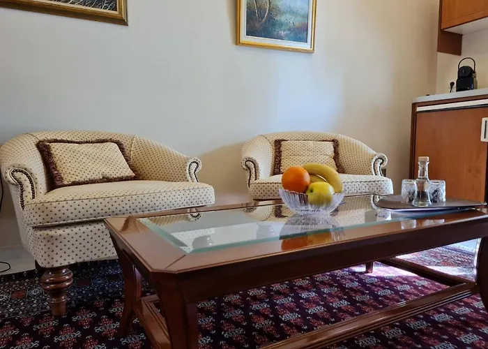 招待所 Papastavrou 3*