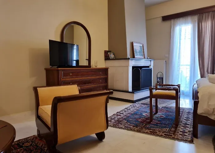 Papastavrou 招待所 卡拉维塔