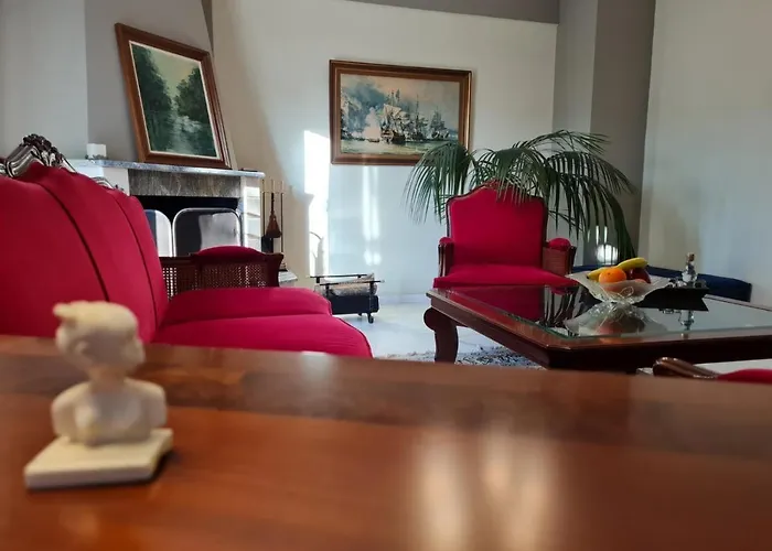 Papastavrou 招待所 卡拉维塔