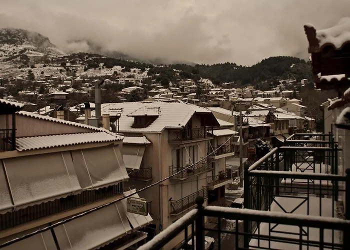 Papastavrou 卡拉维塔